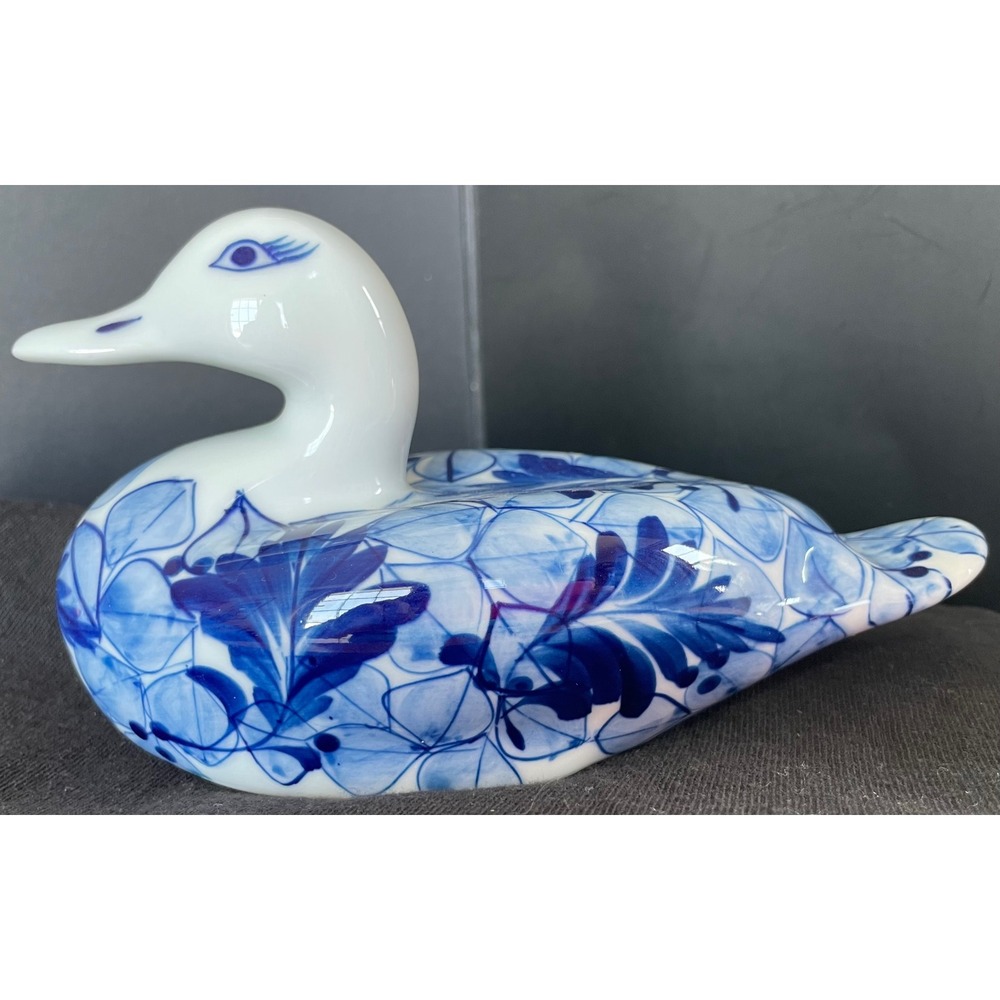 Cardinal Fine Porcelain Duck Figurine Blue and White Floral Pattern Philippines